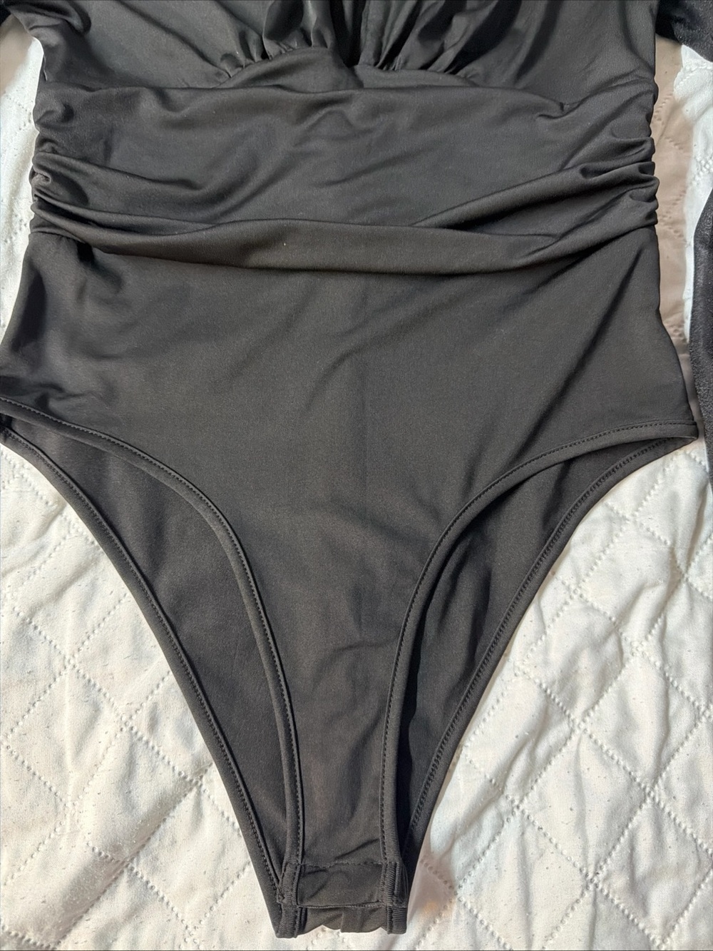 LYANER Women’s bodysuit Black Long-Sleeve One-Piece - Picture 14 of 14